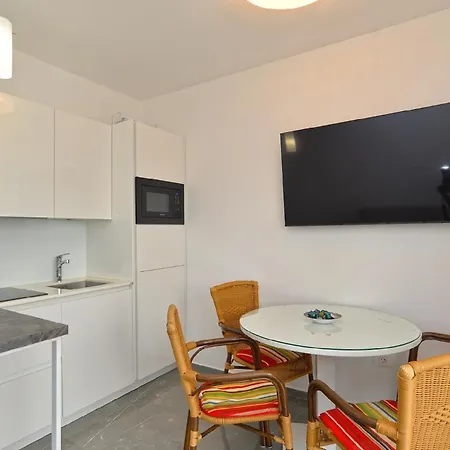 Fuer 2 Personen Ca 32 Qm In Banjole, Istrien Istrische Riviera Apartment Banjole